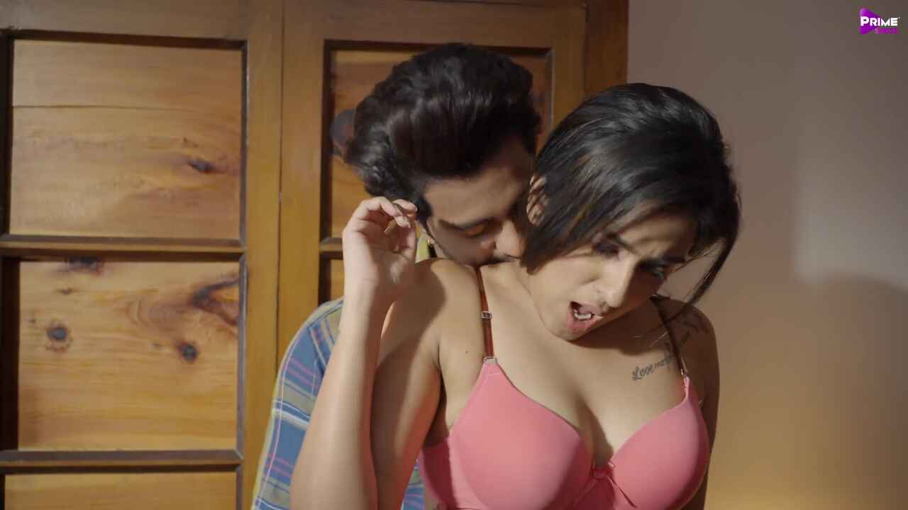 Kaamwali Primeshots Hindi XXX Web Series Episode 1